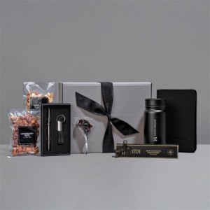 Yatta Man on a Mission Gift Hamper with Alex Varga Accessories