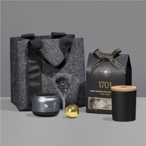 Yatta Sweet Harmony Hamper with Swiss Cougar Bluetooth Speaker