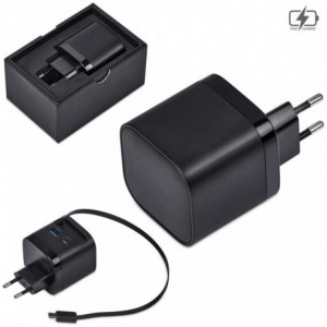 Alex Varga Salazar 65W PD Wall Charger with Retractable Type-C Cable