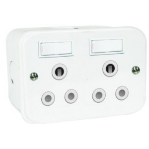 METAL CLAD SWITCHED SOCKET OUTLET 2x16A