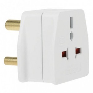 International Traveladaptor Universal Ama