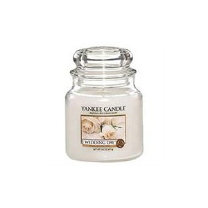 Yankee Candle Wedding Day Medium Jar Retail Box No warranty