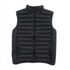 Everest Glacier Lite Black Body Warmer Size Xl