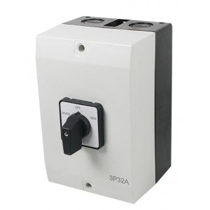 32A 3P Enclosed C/O Switch IP56