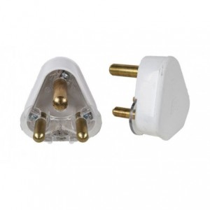 15A White Standard Plug Top with Solid Pins
