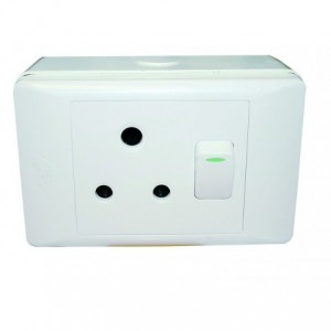 1x16A Switched Socket Outlet 4x2 with Surface Box