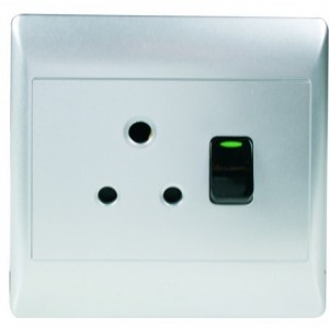 16A Switched Socket Outlet 4x4 with Silver Cover Plate