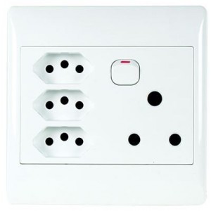 1x16A and 3x New SA Switched Socket 4x4 with White Cover Plate