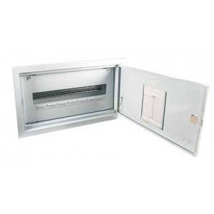 31-Way White Steel Flush 13mm MCB DB C/W Door IP42