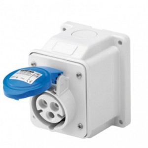 16A 2P+E 230V Surface Socket Outlet IP44 6H