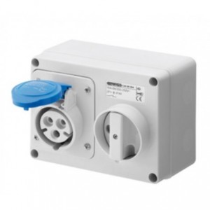 32A 2P+E 230V Surface Horizontal Interlocked Socket IP44 6H