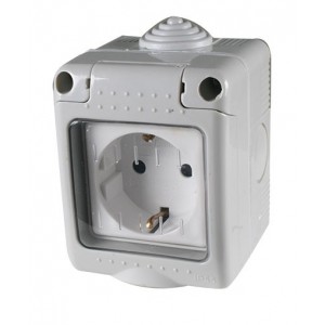 Schuko Outlet 2P+E 10/16A IP55