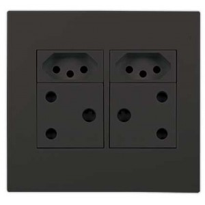 Black Orion Pre 4X4 Socket Outlet 2X SA 16A and 2X N-Type 16A