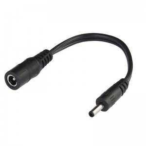 5.5 to 2.5 mm Tip Cable Converter with 0.7 mm Inside Diameter