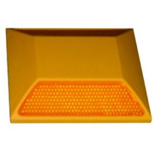 PC RED ROAD STUD REFLECTOR 100x100x20