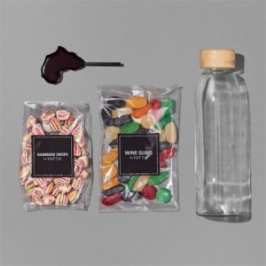 Yatta Happy Huddle Hamper