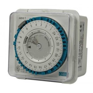 MINI T D 1 x 24H/15M Timer 2.5M 230VAC