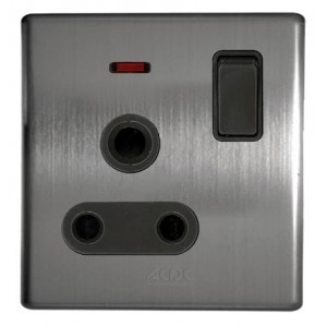3-Pin SA Switched Socket 15A Stainless Steel For 3x3 Box
