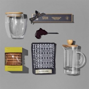 Yatta Premium Pleasures Hamper with Coffee Plunger &amp; Glass Cup