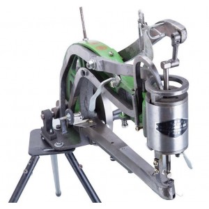 Hand machine leather sewing machine patcher