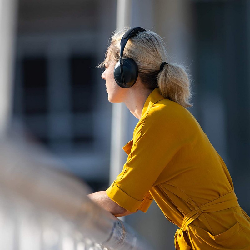 Bose 700 Wireless Headphones with Noise Cancelling & Alexa