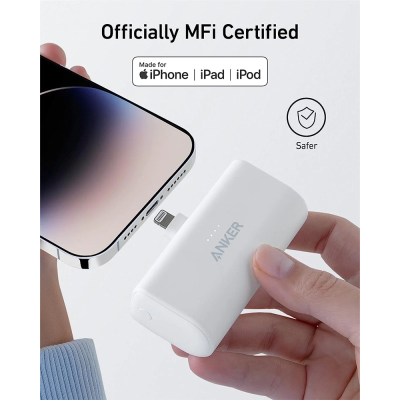 Anker Nano Power Bank - 12W / Built-In Lightning Connector - GeeWiz