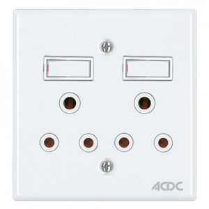 Classic Sockets 4 x 4 2 x 16A Switched Sockets - White