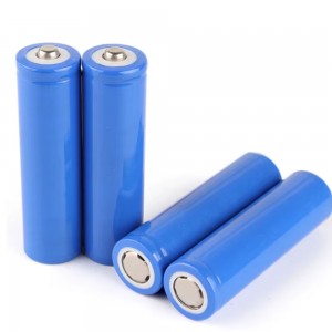 18650 Li-ion Rechargeable Battery 2600mAh 3.7V - with Positive Tip (4 Pack)