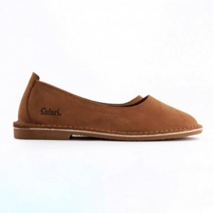 Bata Safari Piper Tan Ladies Size 4