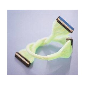 Vantec Ide 18" Yellow-2 connector 45cm cable with pull tab 