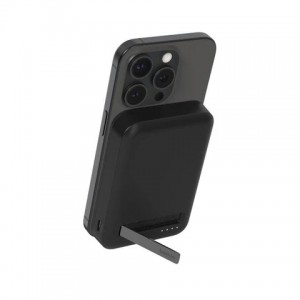 Belkin - BoostCharge Qi2 Magnetic 15 Watt Wireless Power Bank 8000 Mah + Stand Compatible with Apple iPhone 16/15/14/13/12 - Black (745883872091)