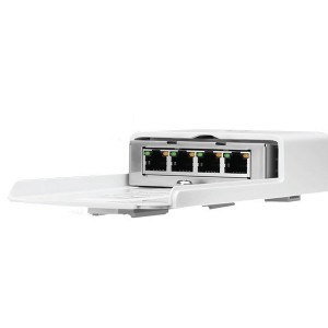 UBIQUITI Nanoswitch Outdoor 4xGE with 3xPOE Out | NS-W