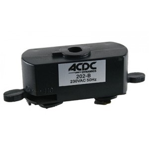 230VAC 2 Wire Track Adaptor Black