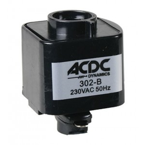 230VAC 3 Wire Track Adaptor Black