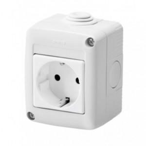 Schuko Outlet 2P+E 10/16A IP40