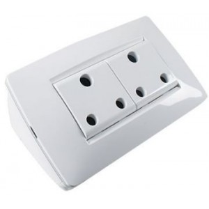 16A 2x SA SOCKET OUTLET DESKTOP CNTRL WHITE
