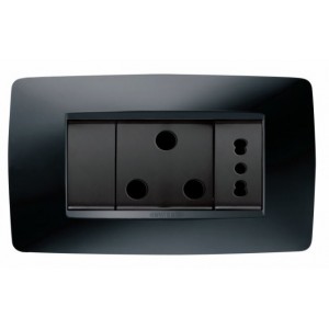 16A 2XN-TYPE Sw Socket Outlet + 2-1A USB Chorus One Black