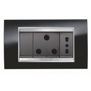 16A 2XN-TYPE Sw Socket Outlet + 2-1A USB Charger Lux Bk