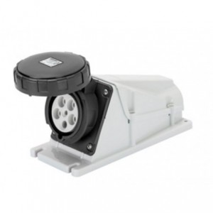 125A 3P+E 500V 90D Soc.outlet IP67 7H