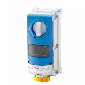 32A 110V 2P+E Int Socket Outlet IP66