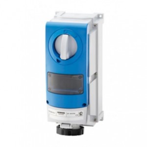 16A 500V 3P+E Sw Socket Outlet IP66