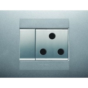16A Sw Socket Outlet Chorus One Titanium