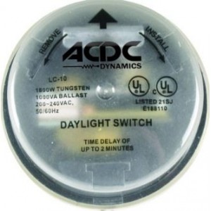 230VAC 10A Daylight Sw PLUG-IN