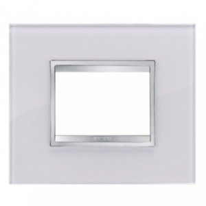Chorus Flat Plate 3-GANG Flash White Glass