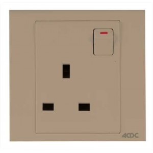 1X13A 3PIN Uk Switched 3X3 Socket Champagne Orion