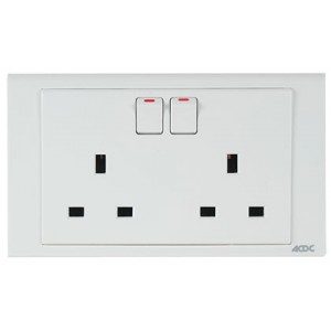 Double British Switched Socket 13A White For 6X3 Box