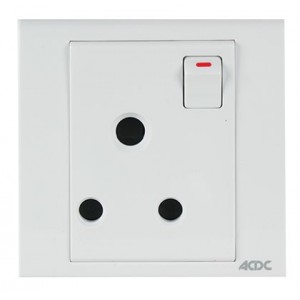 3-PIN Sa Switched Socket 15A White For 3X3 Box