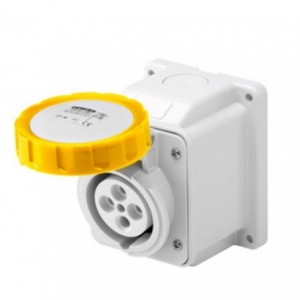 32A 2P+E 110V SURF.S-OUTLET IP67 4H