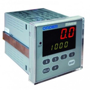 4-DIGIT TIMER WITH REM ST/STOP 72x72 230V