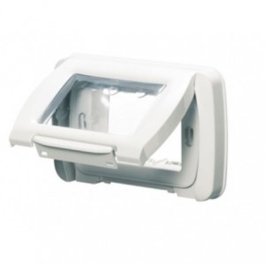 3 Gang Cloud White IP55 Plate Top System